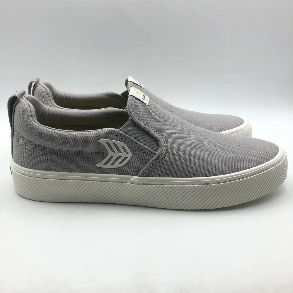Cariuma Slip-On Canvas Skateboarding Sneaker Men's 8.5 Women's 10 Light Grey NIB
